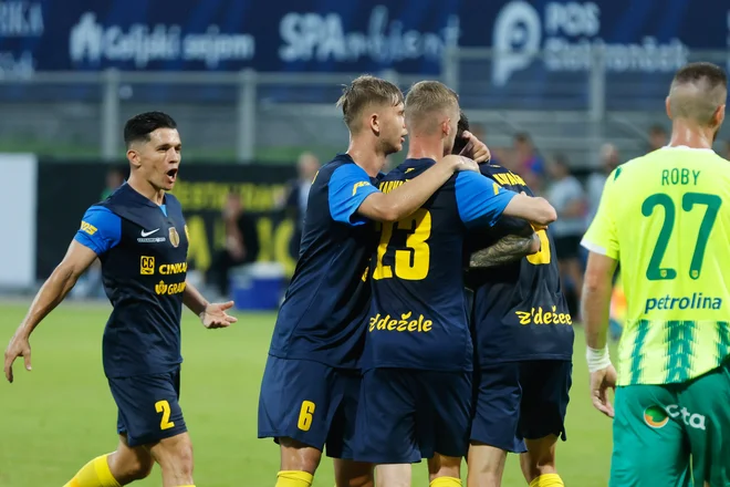Celjani so v izjemni formi, Lugano jih bo še dolgo pomnil. FOTO: Leon Vidic/Delo