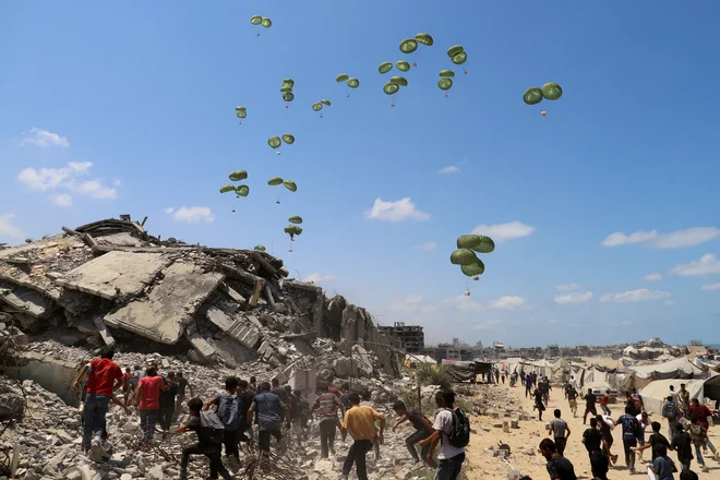 FOTO: Ebrahim Hajjaj/Reuters