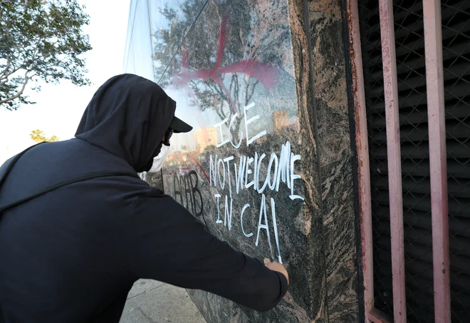 Slika je simbolična. FOTO: Aude Guerrucci/Reuters