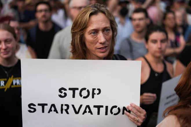 FOTO: Adam Gray/Reuters