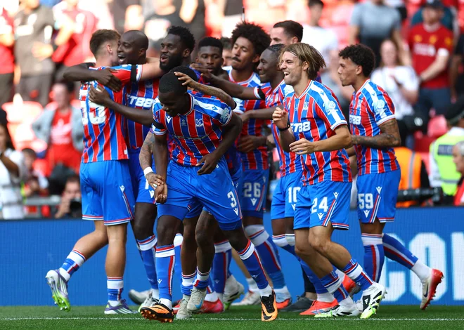 Crystal Palace se je veselil prve lovorike. FOTO: Matthew Childs/ Reuters