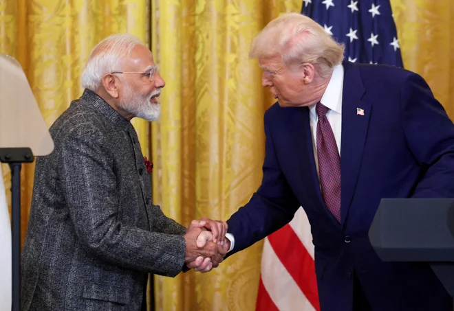 Odnosi med Indijo, ki jo vodi Narendra Modi in ZDA Donalda Trumpa so se v primerjavi s prvim mandatom zelo poslabšali. Foto Kevin Lamarque/Reuters