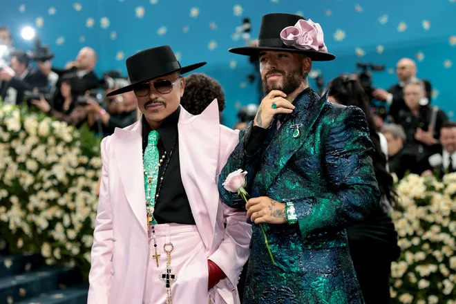 Znani dizajner Willy Chavarria (na fotografiji levo) ima svojo modno znamko, ustvarja pa med drugim tudi za Adidas. FOTO: Mario Anzuoni/Reuters
