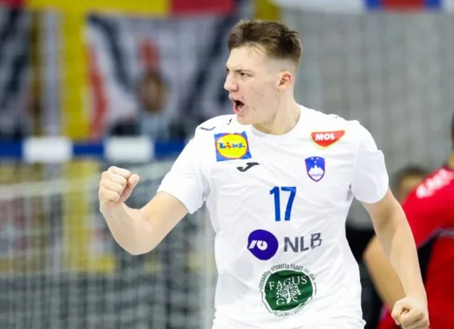 Aljuš Anžič premika meje mogočega. FOTO: IHF