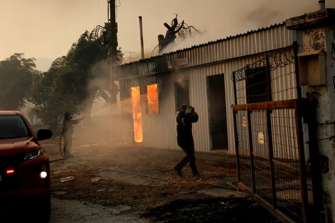 V Grčiji so razmere najbolj kritične na Peloponezu. FOTO: Louiza Vradi/Reuters